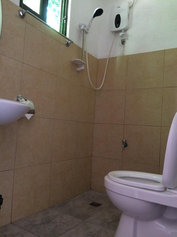 Columbus Inn إل نيدو المظهر الخارجي الصورة