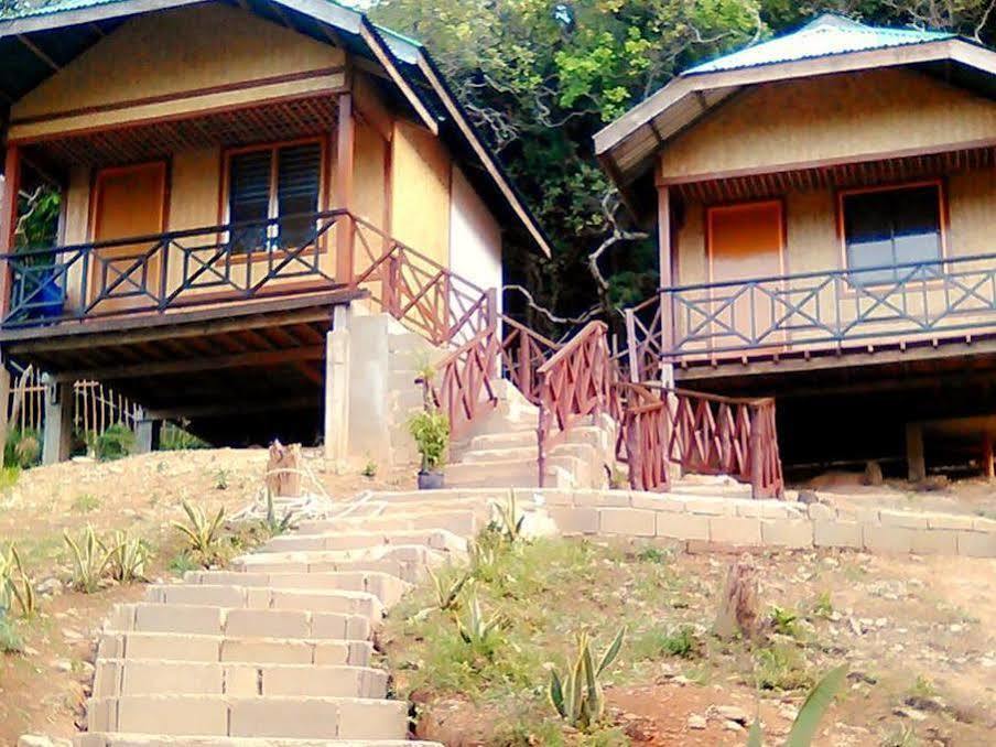 Columbus Inn إل نيدو المظهر الخارجي الصورة