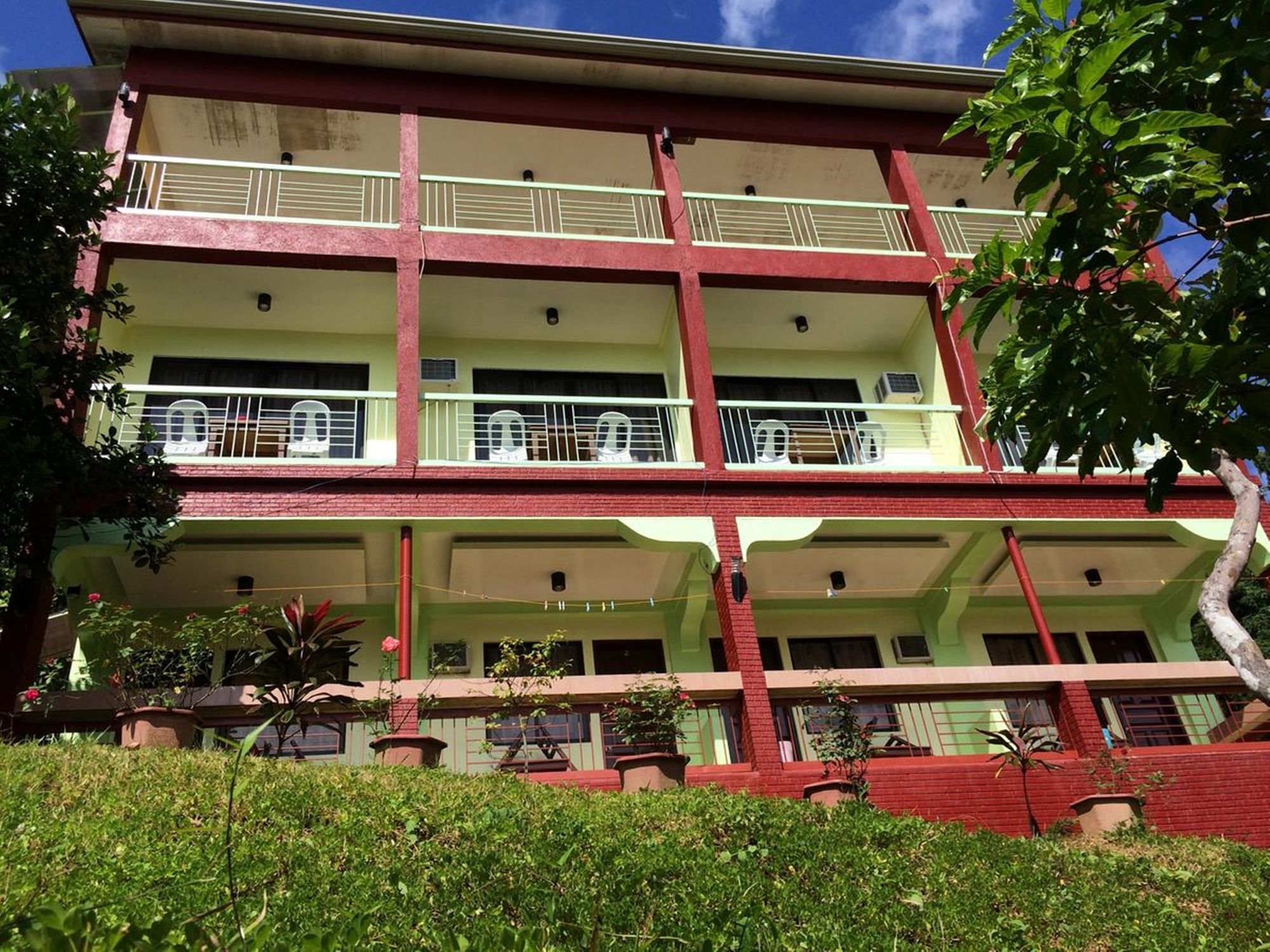 Columbus Inn إل نيدو المظهر الخارجي الصورة